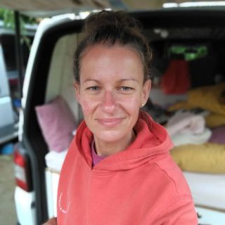 Od neděle do neděle... Bydlili jsme v domečku na 4 kolech... Nový rozměr kempování... Jsme moc rádi, že jsme ji na...